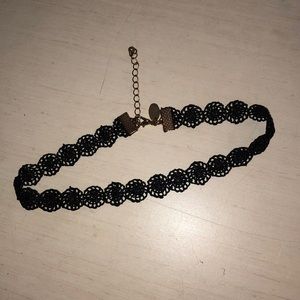 black choker from claire’s